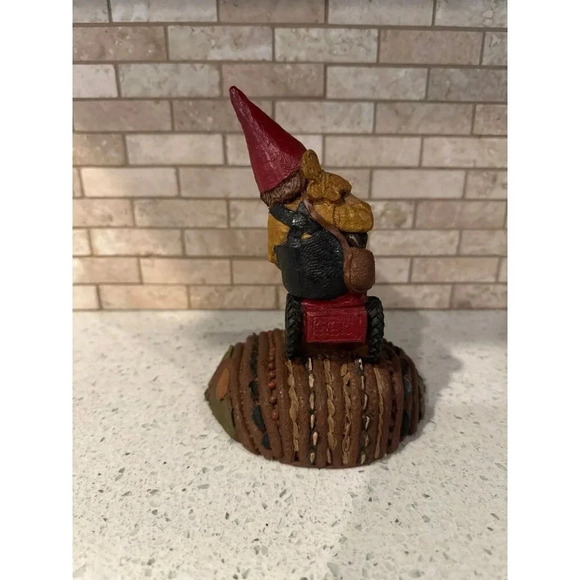 TOM CLARK Signed Gnome: 1987 MacDonald -   (N) - Picture 3 of 4